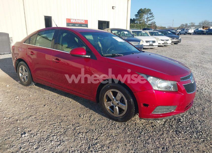 2014 Chevrolet Cruze 2LT AUTO (VIN 1G1PE5SB7E7357243) main photo