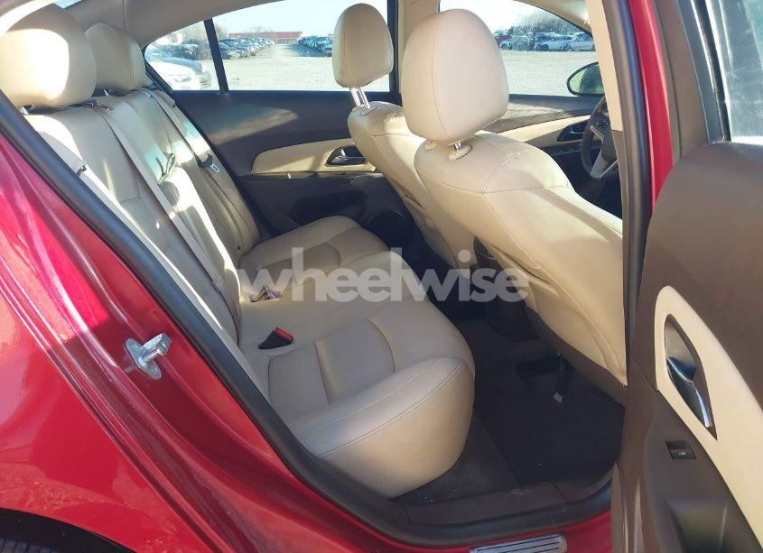 Photo 8 of 2014 Chevrolet Cruze 2LT AUTO (VIN 1G1PE5SB7E7357243)