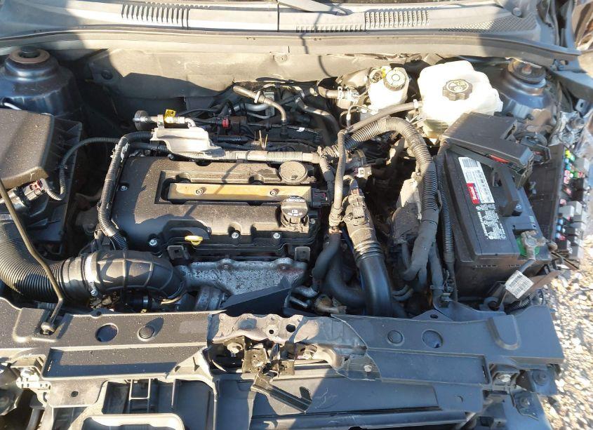 Photo 10 of 2014 Chevrolet Cruze 2LT AUTO (VIN 1G1PE5SB7E7477320)