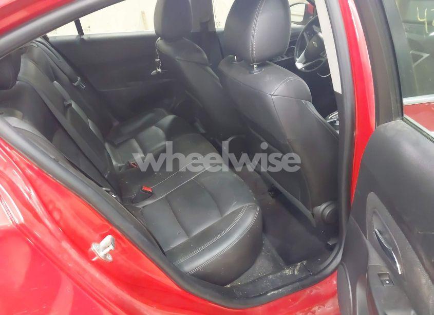 Photo 8 of 2015 Chevrolet Cruze 2LT AUTO (VIN 1G1PE5SB7F7105851)