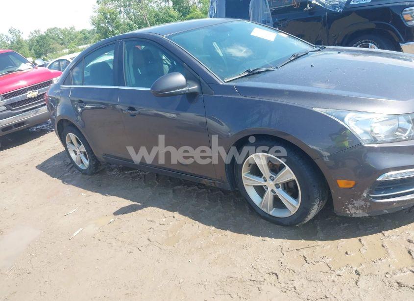 Photo 14 of 2015 Chevrolet Cruze 2LT AUTO (VIN 1G1PE5SB7F7177178)