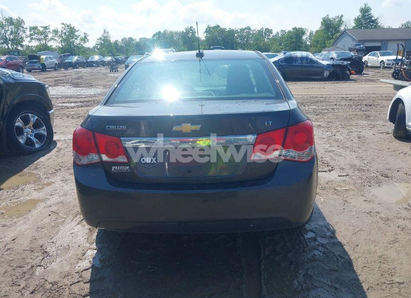 Photo 17 of 2015 Chevrolet Cruze 2LT AUTO (VIN 1G1PE5SB7F7177178)