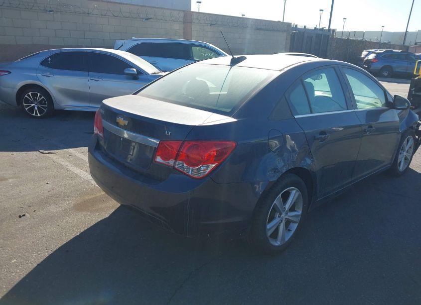 Photo 4 of 2015 Chevrolet Cruze 2LT AUTO (VIN 1G1PE5SB7F7183966)