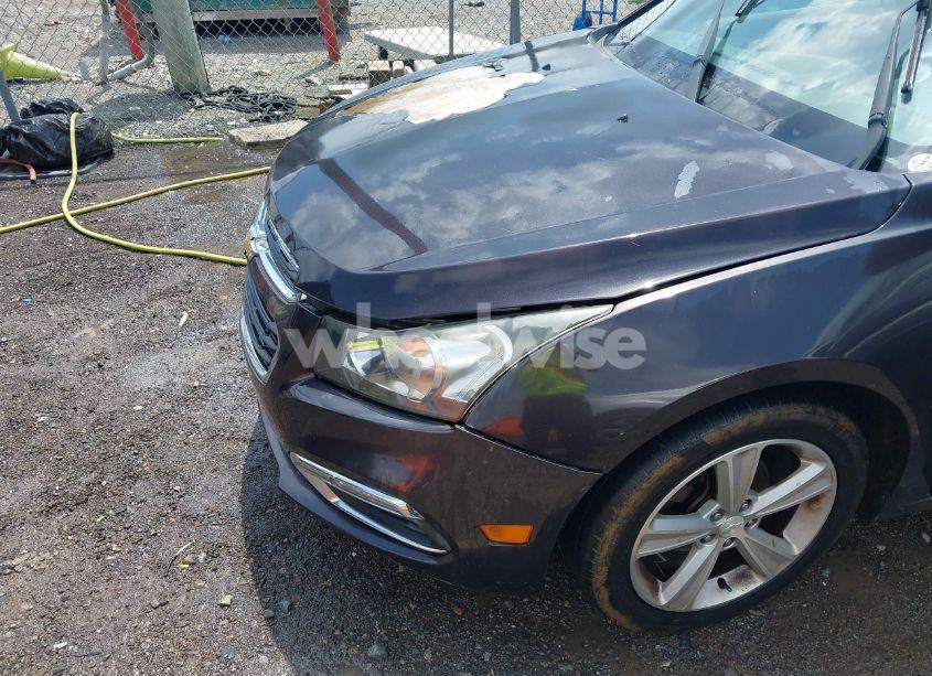Photo 6 of 2015 Chevrolet Cruze 2LT AUTO (VIN 1G1PE5SB7F7186267)