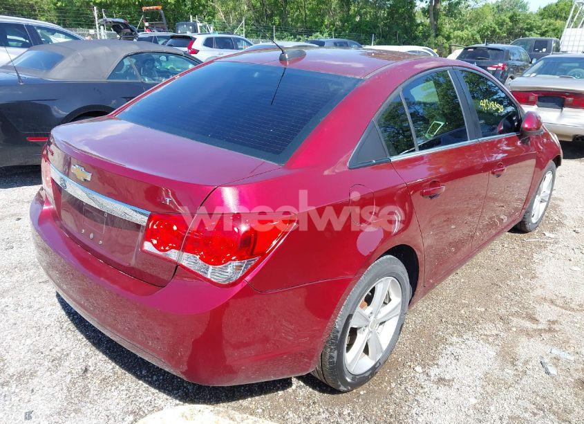 Photo 4 of 2015 Chevrolet Cruze 2LT AUTO (VIN 1G1PE5SB7F7218313)