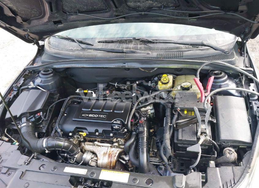 Photo 10 of 2015 Chevrolet Cruze 2LT AUTO (VIN 1G1PE5SB7F7223544)