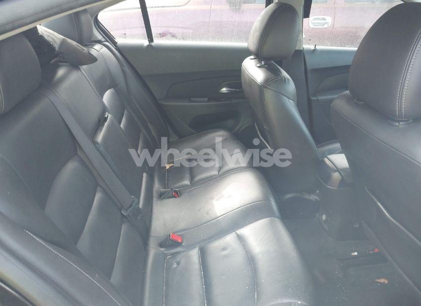 Photo 8 of 2015 Chevrolet Cruze 2LT AUTO (VIN 1G1PE5SB7F7223544)