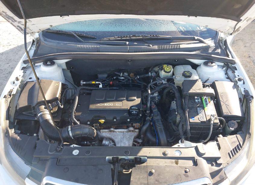Photo 10 of 2015 Chevrolet Cruze 2LT AUTO (VIN 1G1PE5SB7F7258035)