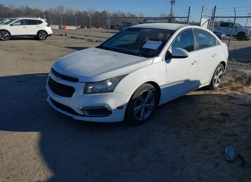 Photo 2 of 2015 Chevrolet Cruze 2LT AUTO (VIN 1G1PE5SB7F7258035)