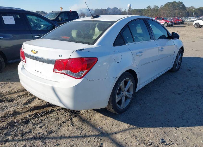 Photo 4 of 2015 Chevrolet Cruze 2LT AUTO (VIN 1G1PE5SB7F7258035)