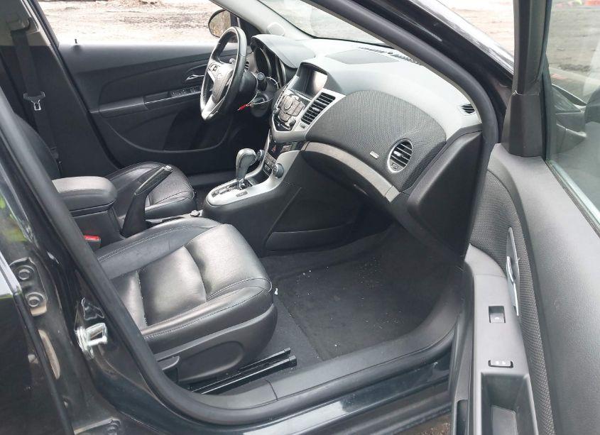 Photo 5 of 2015 Chevrolet Cruze 2LT AUTO (VIN 1G1PE5SB7F7278155)