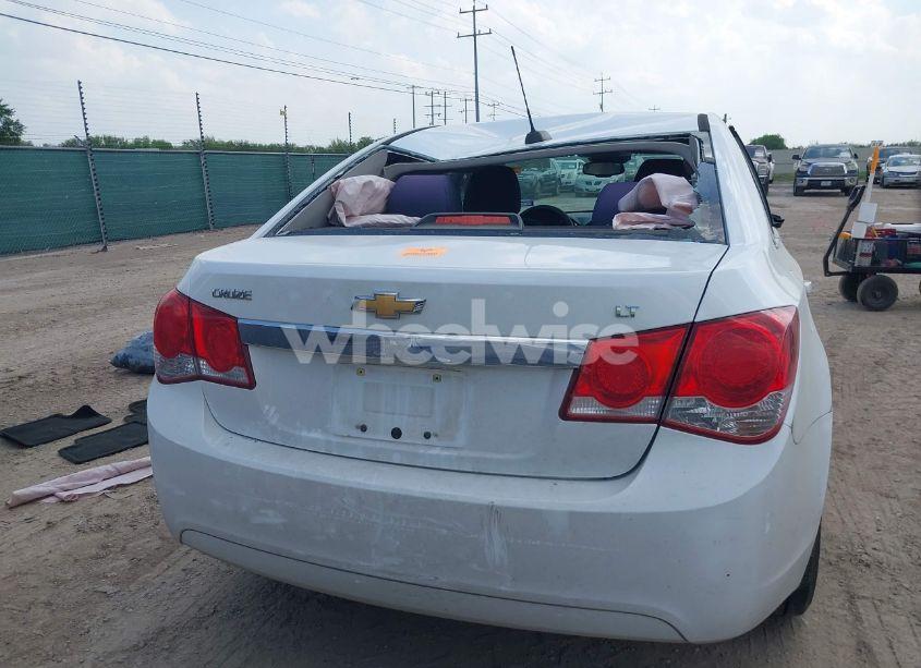 Photo 16 of 2016 Chevrolet Cruze LIMITED 1LT AUTO (VIN 1G1PE5SB7G7104510)