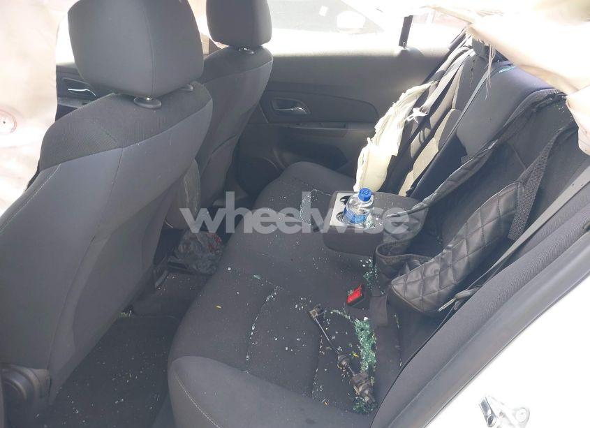 Photo 8 of 2016 Chevrolet Cruze LIMITED 1LT AUTO (VIN 1G1PE5SB7G7104510)