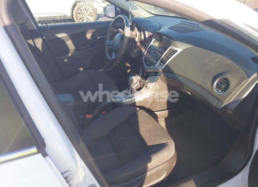 Photo 5 of 2016 Chevrolet Cruze LIMITED 1LT AUTO (VIN 1G1PE5SB7G7112509)