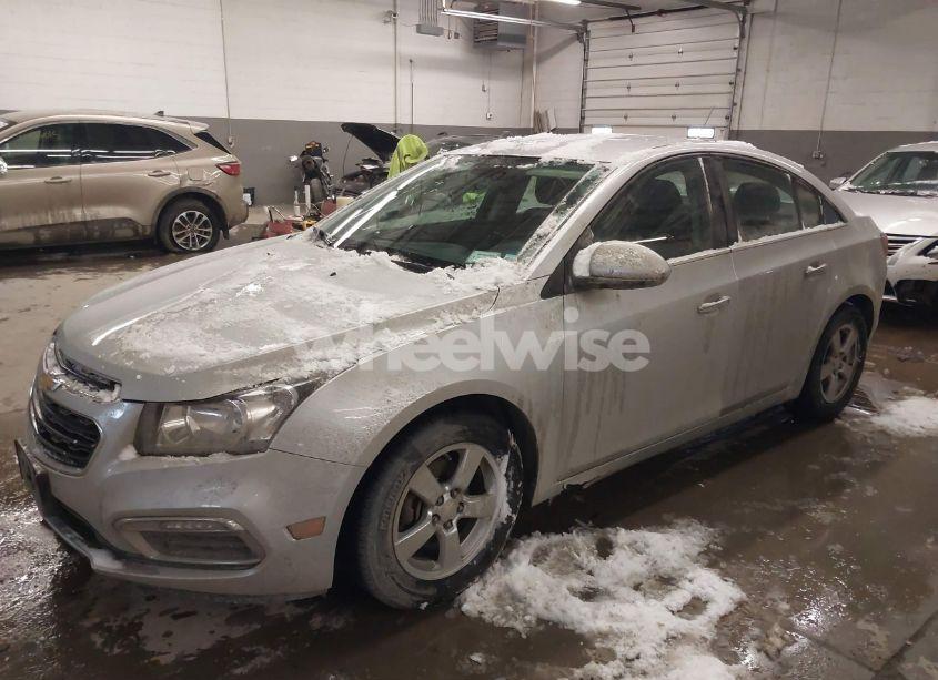 Photo 2 of 2016 Chevrolet Cruze LIMITED 1LT AUTO (VIN 1G1PE5SB7G7119654)