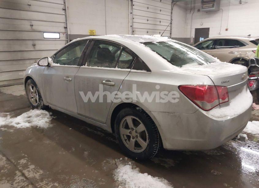 Photo 3 of 2016 Chevrolet Cruze LIMITED 1LT AUTO (VIN 1G1PE5SB7G7119654)
