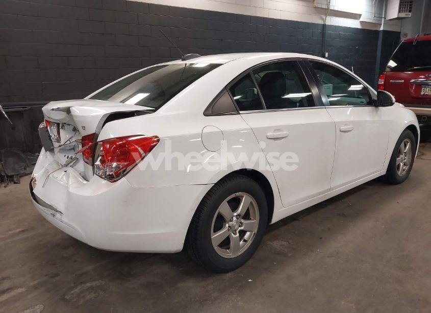 Photo 4 of 2016 Chevrolet Cruze LIMITED 1LT AUTO (VIN 1G1PE5SB7G7123655)