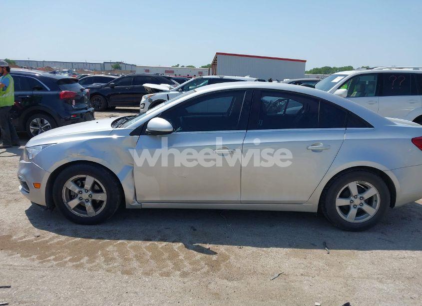 Photo 14 of 2016 Chevrolet Cruze LIMITED 1LT AUTO (VIN 1G1PE5SB7G7147051)