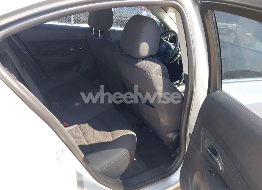 Photo 8 of 2016 Chevrolet Cruze LIMITED 1LT AUTO (VIN 1G1PE5SB7G7147051)