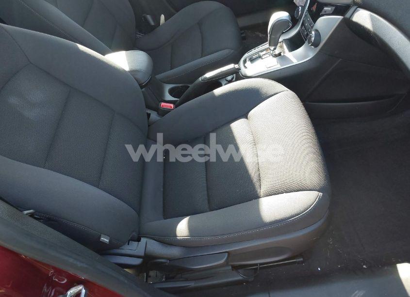 Photo 5 of 2016 Chevrolet Cruze LIMITED 1LT AUTO (VIN 1G1PE5SB7G7152668)