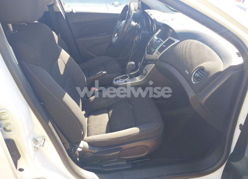 Photo 5 of 2016 Chevrolet Cruze LIMITED 1LT AUTO (VIN 1G1PE5SB7G7159538)