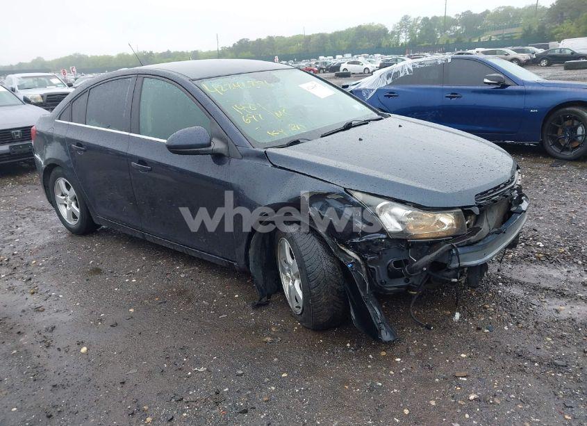 2016 Chevrolet Cruze LIMITED 1LT AUTO (VIN 1G1PE5SB7G7215610) main photo