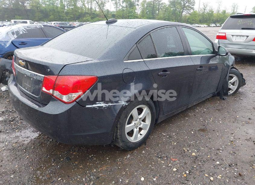Photo 4 of 2016 Chevrolet Cruze LIMITED 1LT AUTO (VIN 1G1PE5SB7G7215610)