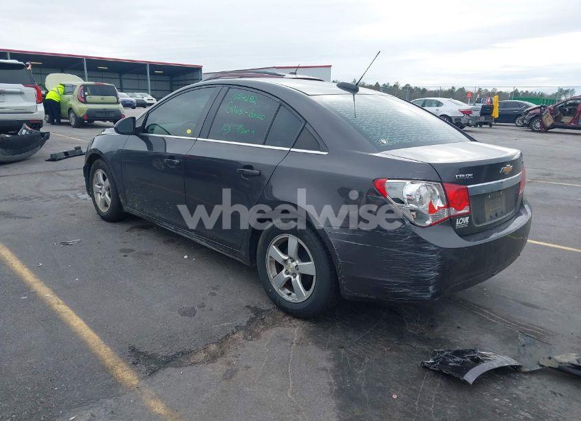 Photo 3 of 2016 Chevrolet Cruze LIMITED 1LT AUTO (VIN 1G1PE5SB7G7228390)