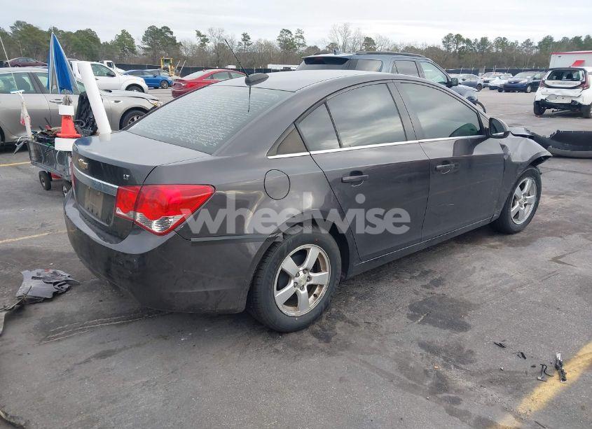 Photo 4 of 2016 Chevrolet Cruze LIMITED 1LT AUTO (VIN 1G1PE5SB7G7228390)