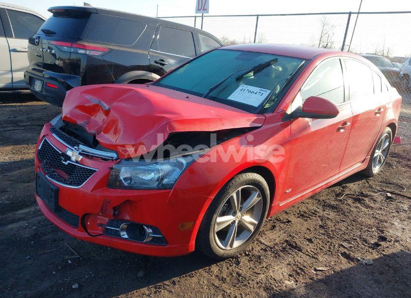 Photo 2 of 2014 Chevrolet Cruze 2LT AUTO (VIN 1G1PE5SB8E7148528)