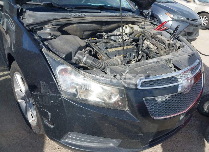 Photo 6 of 2014 Chevrolet Cruze 2LT AUTO (VIN 1G1PE5SB8E7209294)