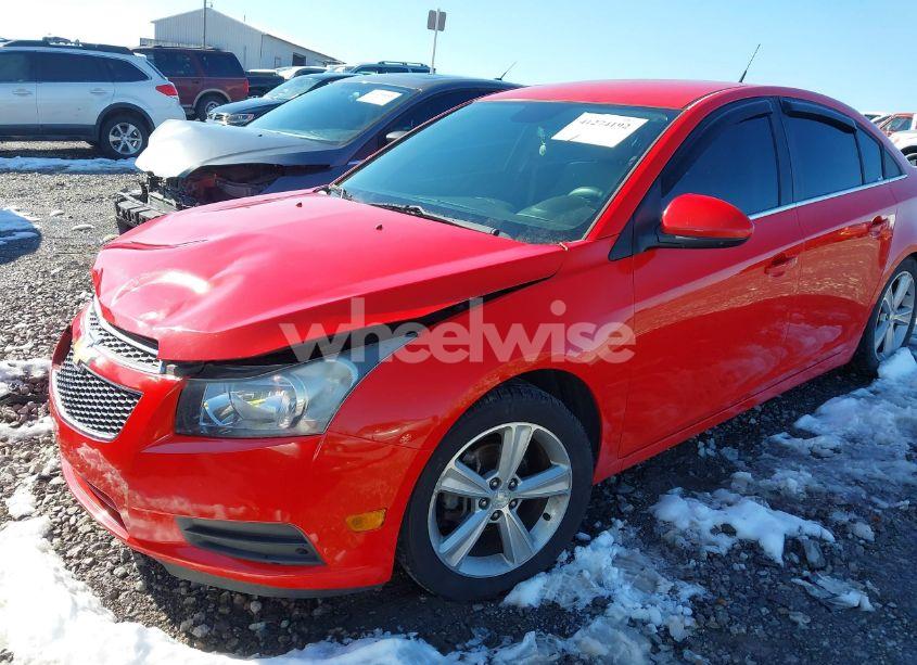 Photo 2 of 2014 Chevrolet Cruze 2LT AUTO (VIN 1G1PE5SB8E7303448)