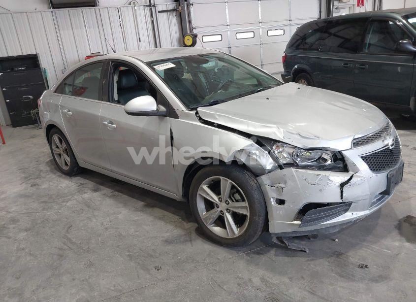 2014 Chevrolet Cruze 2LT AUTO (VIN 1G1PE5SB8E7328379) main photo