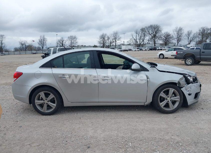 Photo 13 of 2014 Chevrolet Cruze 2LT AUTO (VIN 1G1PE5SB8E7328379)