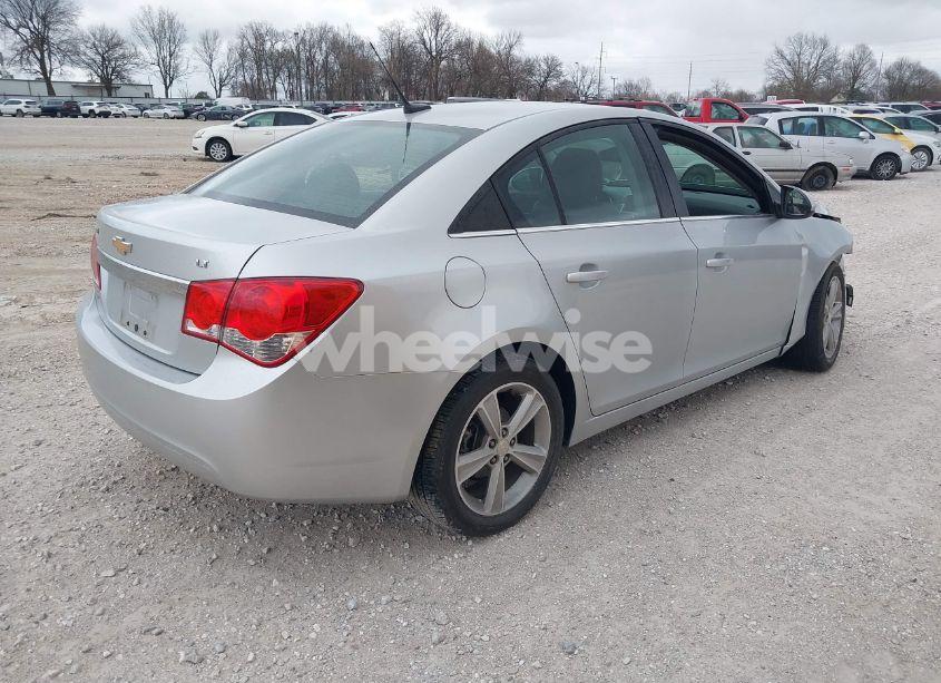 Photo 4 of 2014 Chevrolet Cruze 2LT AUTO (VIN 1G1PE5SB8E7328379)