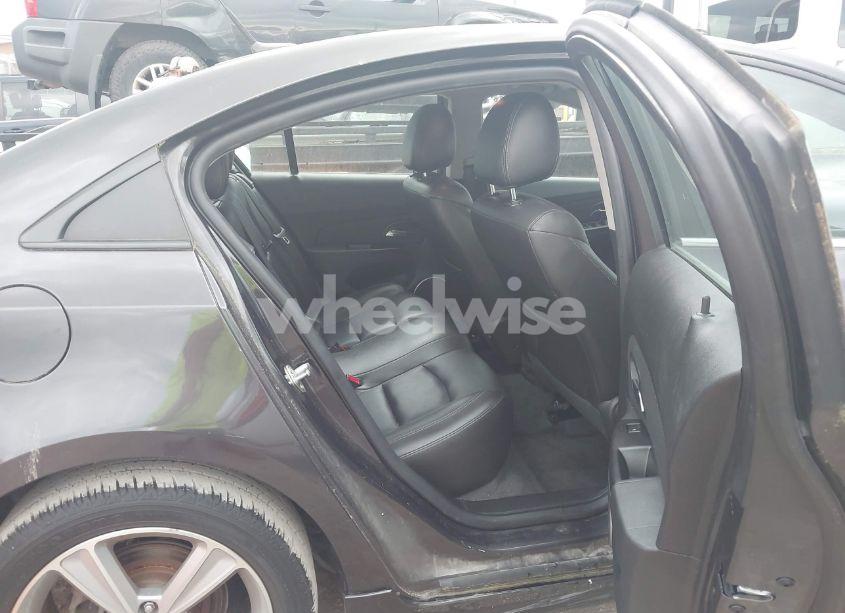 Photo 8 of 2014 Chevrolet Cruze 2LT AUTO (VIN 1G1PE5SB8E7342573)