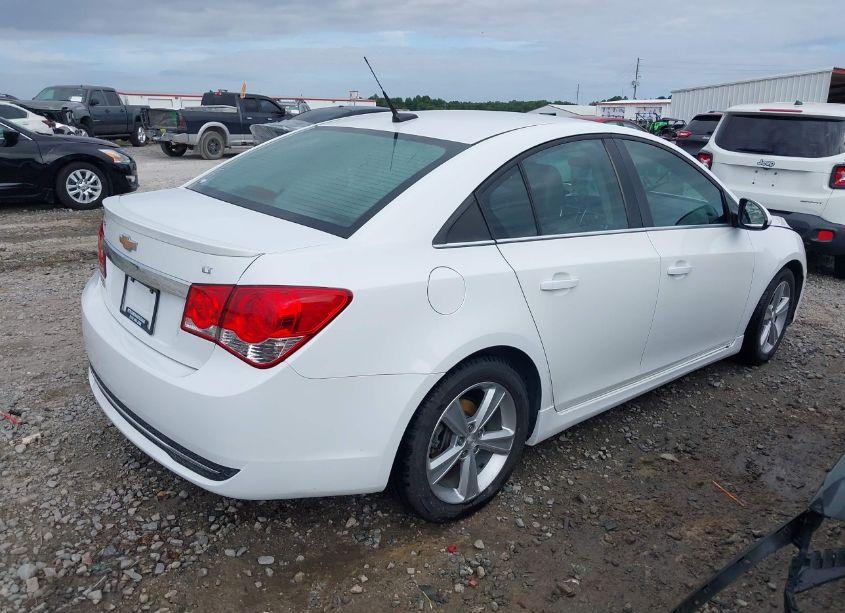 Photo 4 of 2014 Chevrolet Cruze 2LT AUTO (VIN 1G1PE5SB8E7377971)