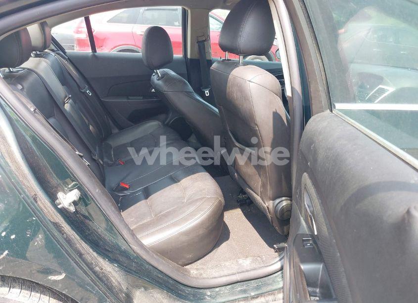 Photo 8 of 2014 Chevrolet Cruze 2LT AUTO (VIN 1G1PE5SB8E7383947)