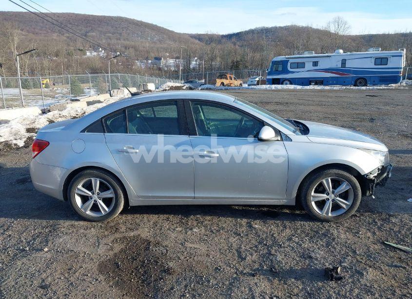 Photo 13 of 2014 Chevrolet Cruze 2LT AUTO (VIN 1G1PE5SB8E7384998)