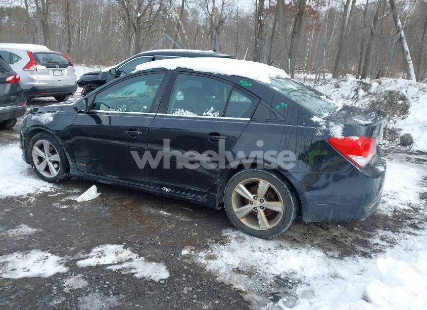 Photo 3 of 2014 Chevrolet Cruze 2LT AUTO (VIN 1G1PE5SB8E7399811)