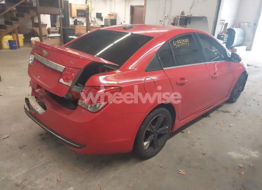 Photo 4 of 2015 Chevrolet Cruze 2LT AUTO (VIN 1G1PE5SB8F7108094)