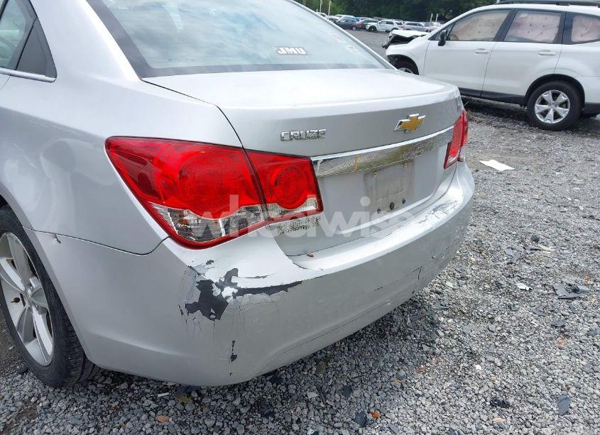 Photo 6 of 2015 Chevrolet Cruze LT (VIN 1G1PE5SB8F7141659)