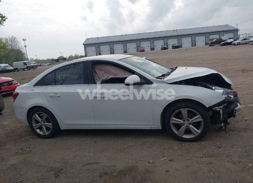 Photo 14 of 2015 Chevrolet Cruze 2LT AUTO (VIN 1G1PE5SB8F7152600)