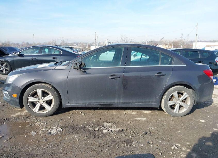 Photo 13 of 2015 Chevrolet Cruze 2LT AUTO (VIN 1G1PE5SB8F7231622)