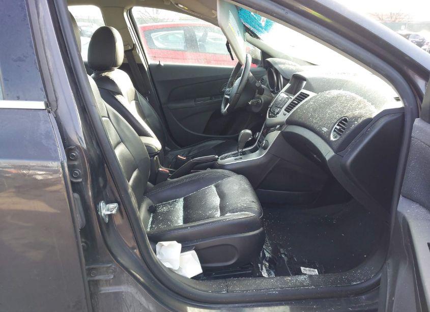 Photo 5 of 2015 Chevrolet Cruze 2LT AUTO (VIN 1G1PE5SB8F7231622)