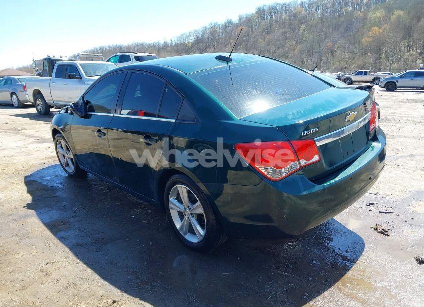 Photo 3 of 2015 Chevrolet Cruze 2LT AUTO (VIN 1G1PE5SB8F7256830)