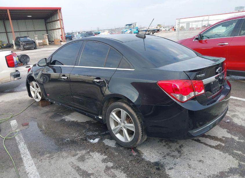Photo 3 of 2015 Chevrolet Cruze 2LT AUTO (VIN 1G1PE5SB8F7292629)