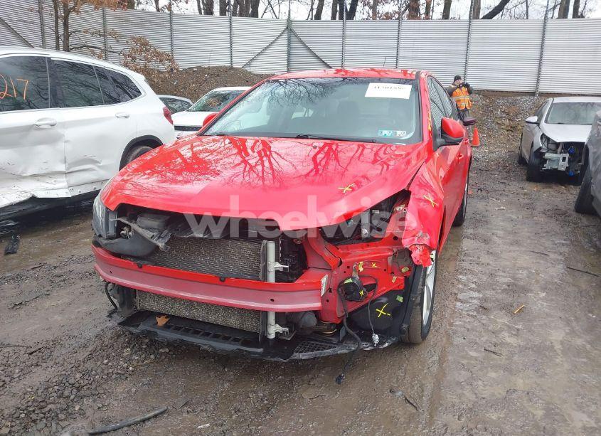 Photo 6 of 2015 Chevrolet Cruze 2LT AUTO (VIN 1G1PE5SB8F7293926)