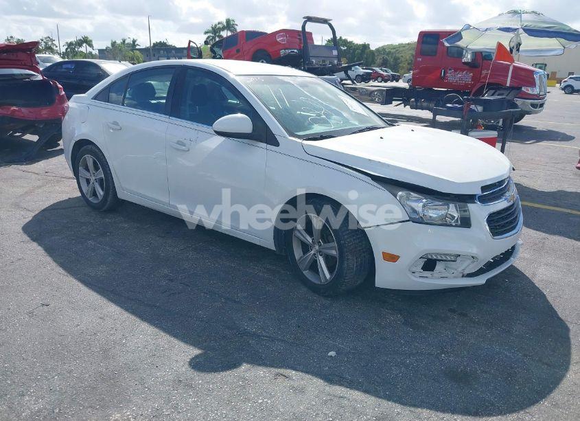 2015 Chevrolet Cruze 2LT AUTO (VIN 1G1PE5SB8F7293957) main photo