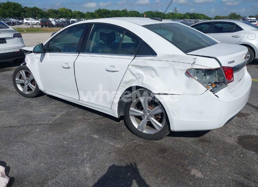 Photo 3 of 2015 Chevrolet Cruze 2LT AUTO (VIN 1G1PE5SB8F7293957)